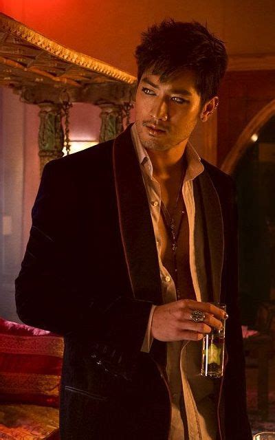 magnus bane|magnus bane real name.